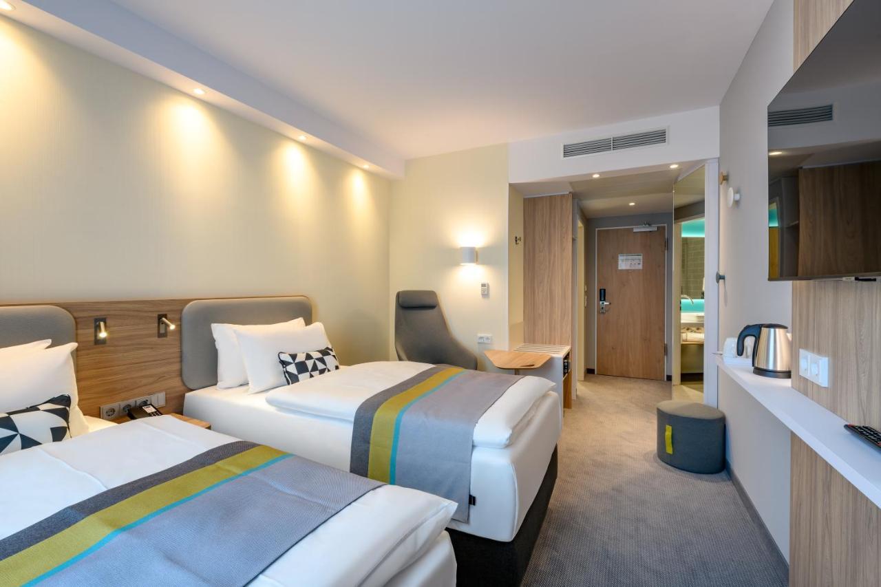 Holiday Inn Express - Fulda By Ihg Exterior foto