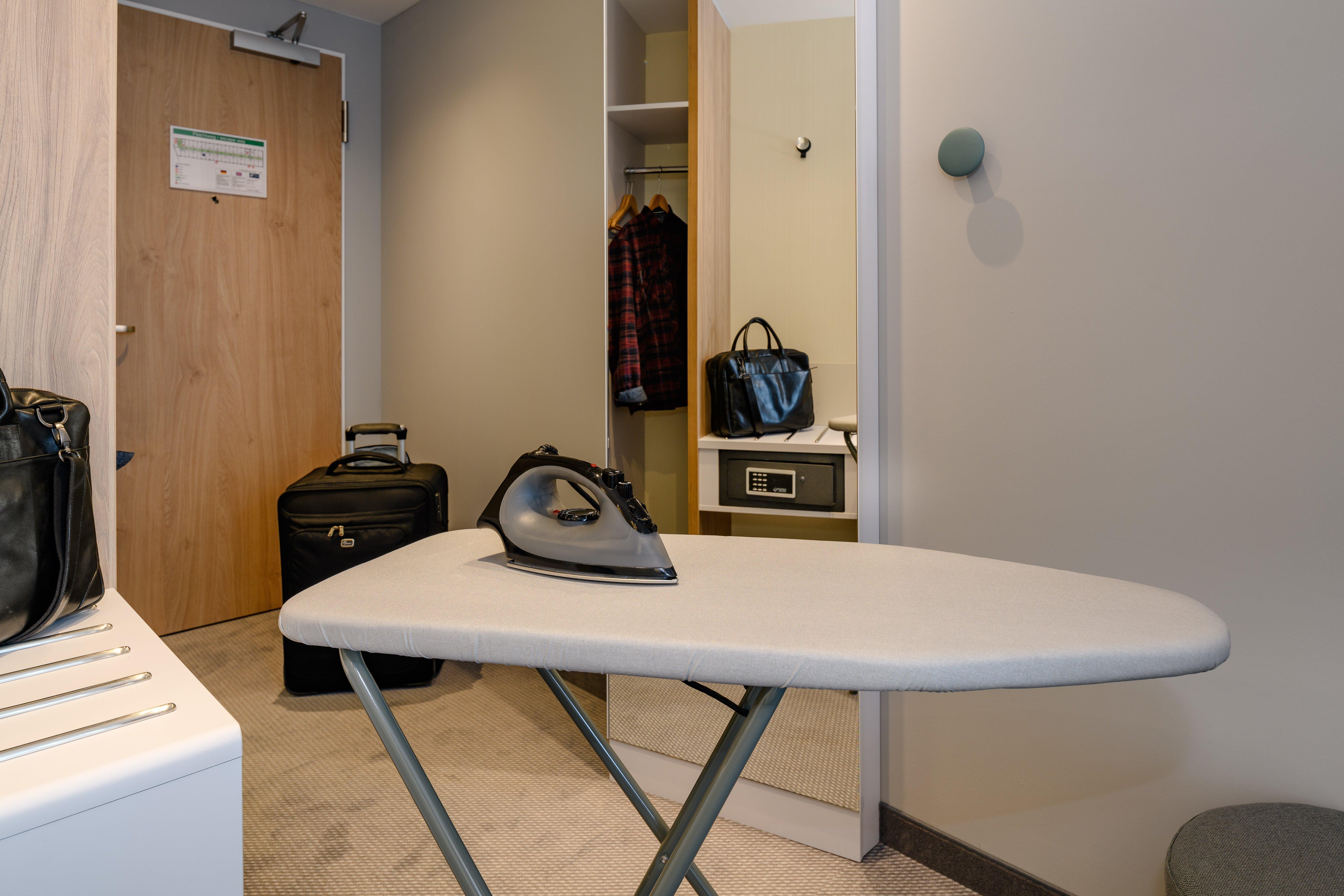 Holiday Inn Express - Fulda By Ihg Exterior foto