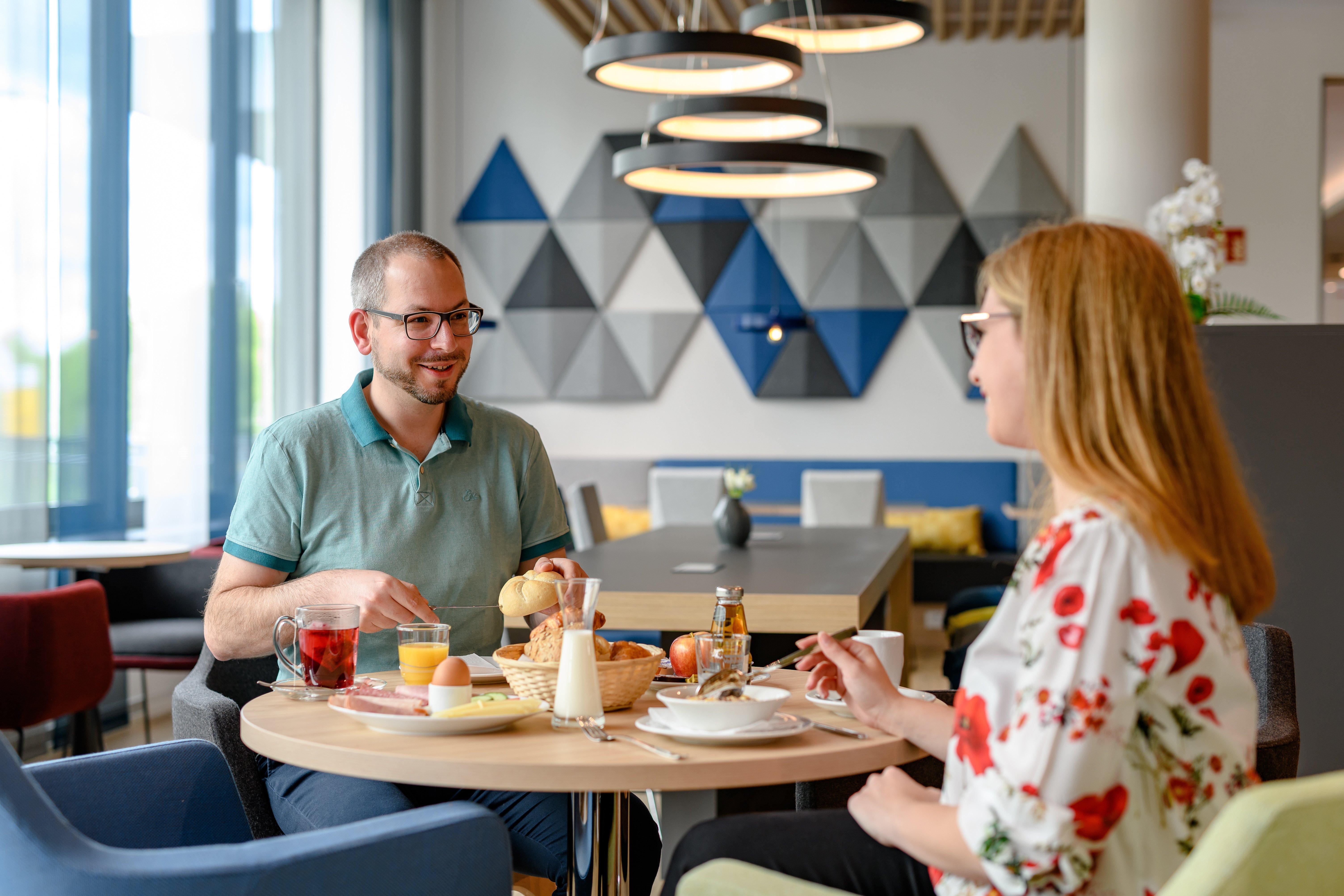 Holiday Inn Express - Fulda By Ihg Exterior foto